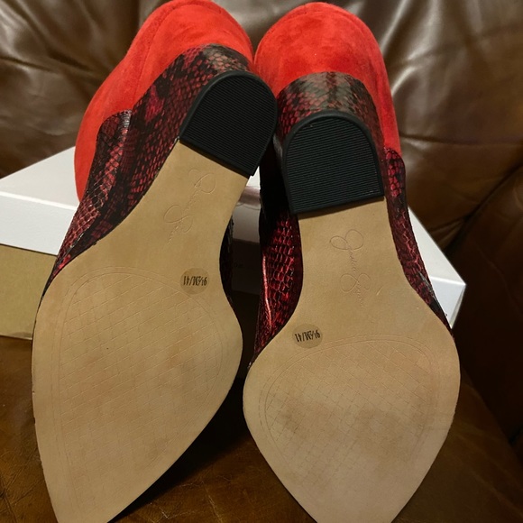 Jessica Simpson bootie - Picture 2 of 5